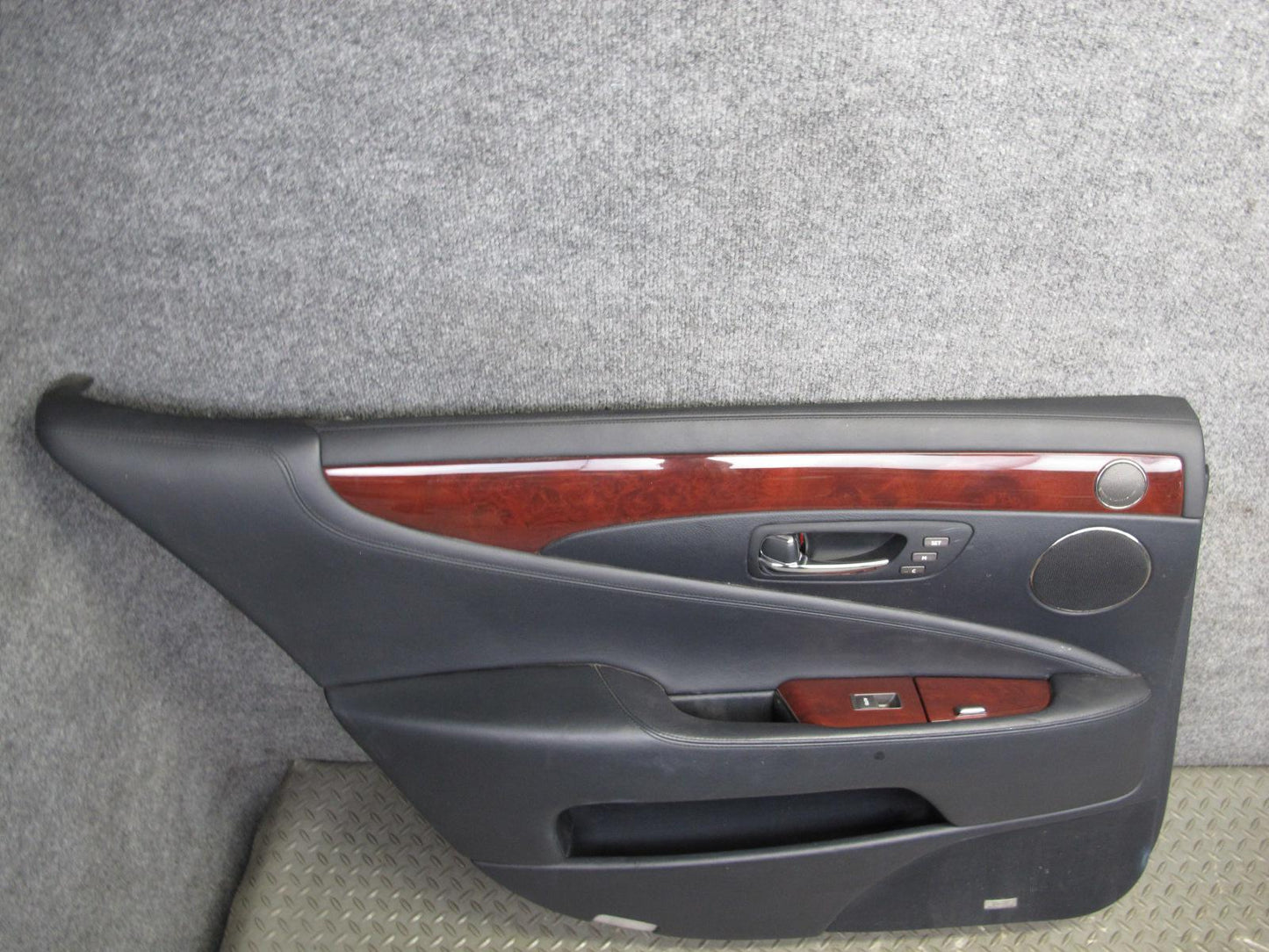 2008 Lexus UVF46L LS600hL Set of 2 Rear Left & Right Interior Door Panel OEM