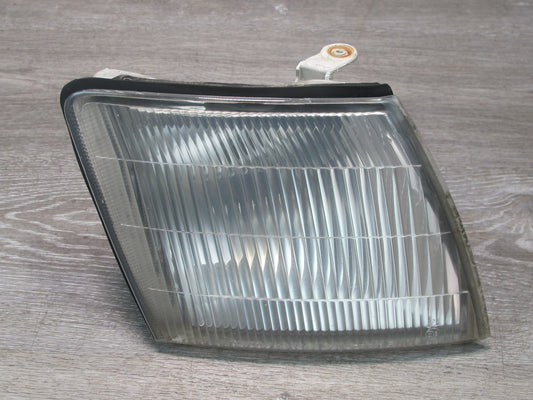 95-97 Lexus LS400 UCF20L Front Right Passenger Side Corner Light Lamp OEM