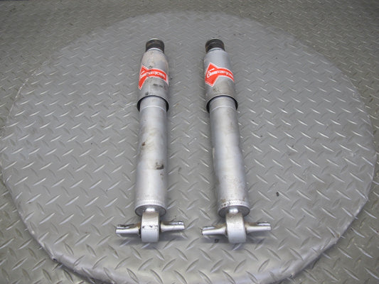 89-96 Chevrolet Corvette C4 Set of 2 Front Left & Right Strut Shock Absorber KYB