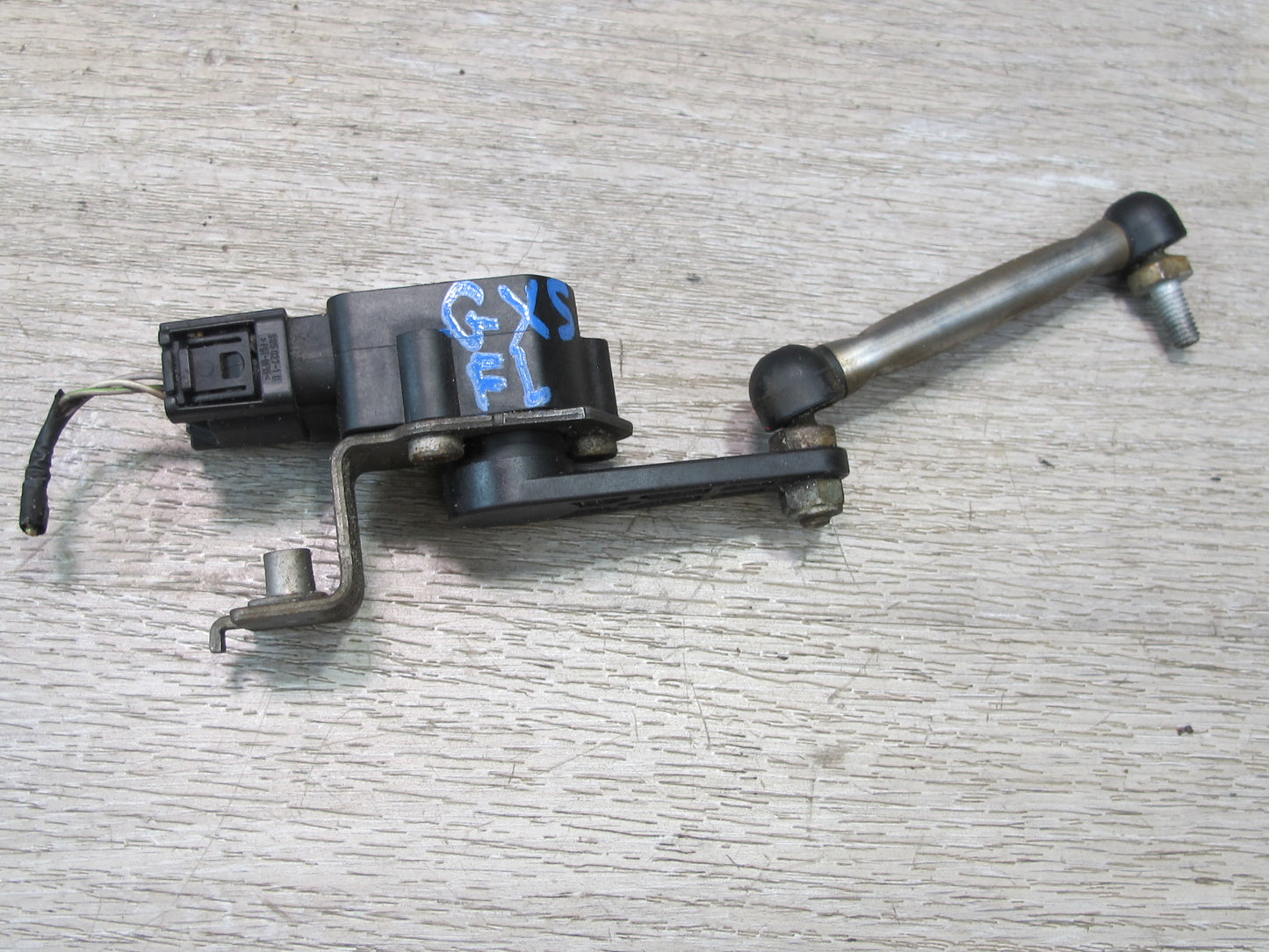 2008-2014 BMW E71 E72 X6 Front Left Suspension Height Level Sensor 6785206