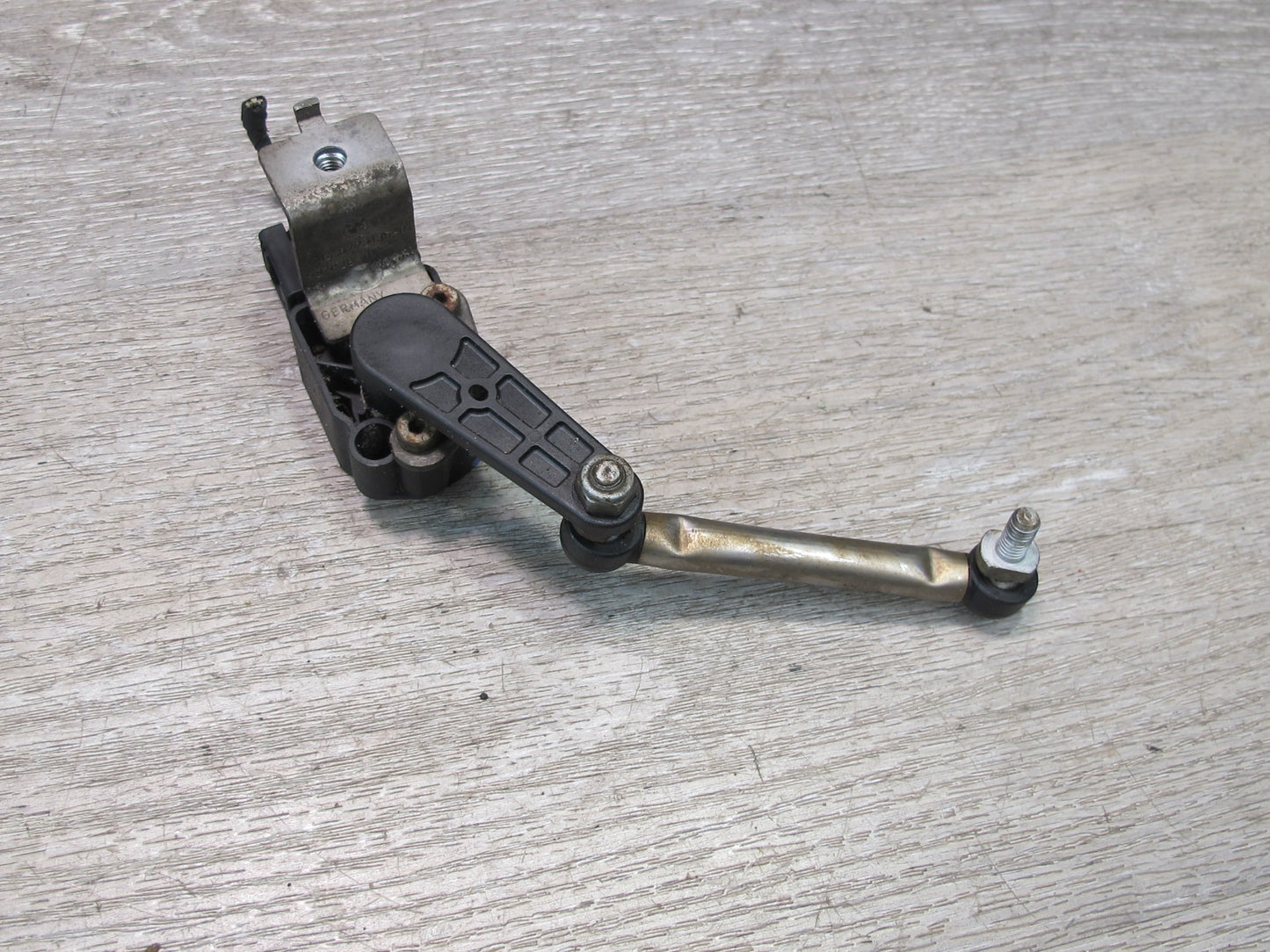 2008-2014 BMW E71 E72 X6 Front Left Suspension Height Level Sensor 6785206