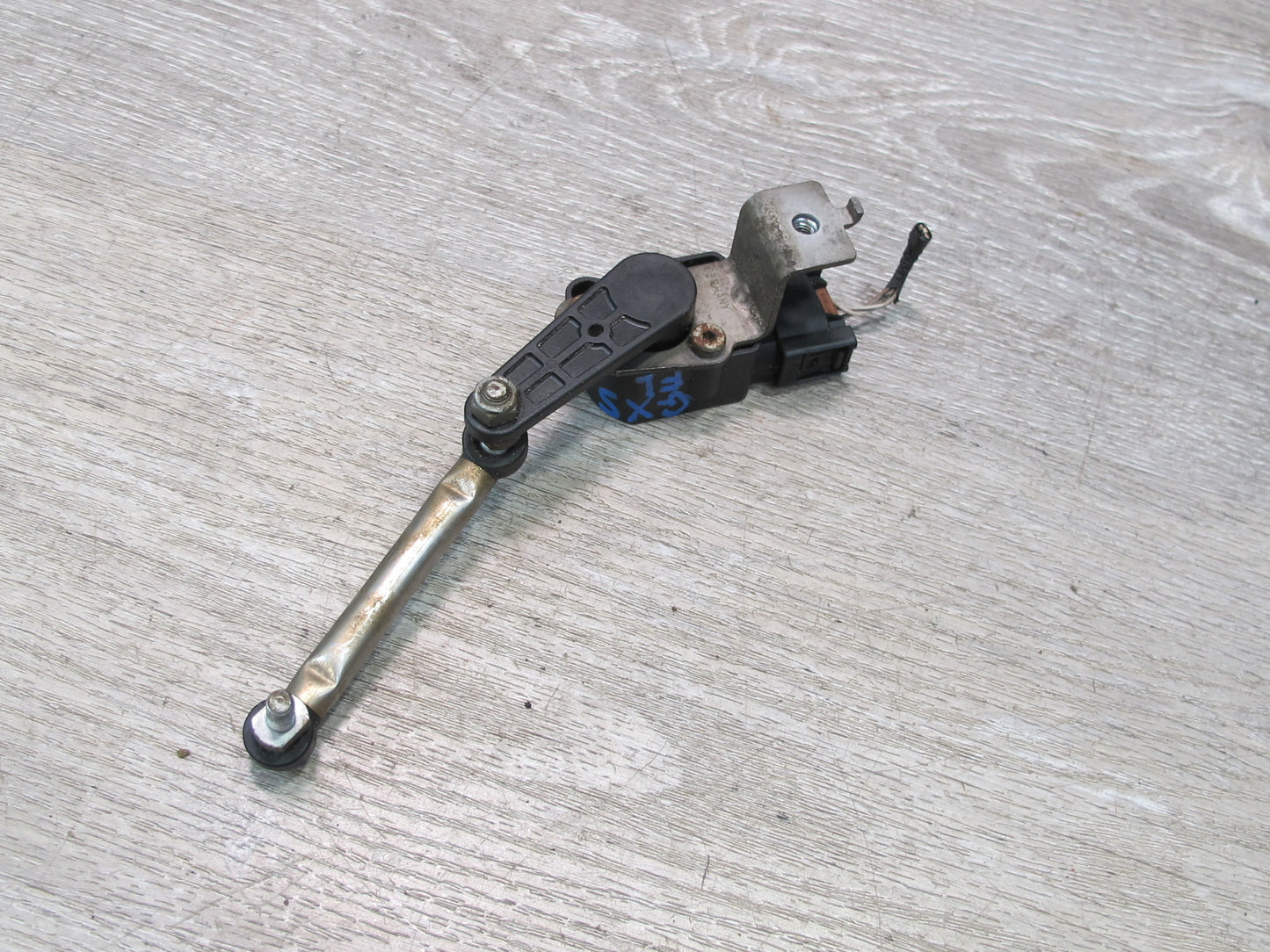 2008-2014 BMW E71 E72 X6 Front Left Suspension Height Level Sensor 6785206
