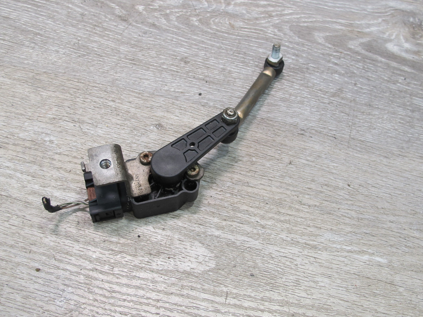 2008-2014 BMW E71 E72 X6 Front Left Suspension Height Level Sensor 6785206