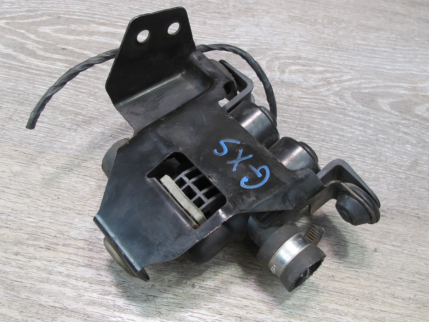2008-2014 BMW E71 E72 X6 Heater Control Water Valve