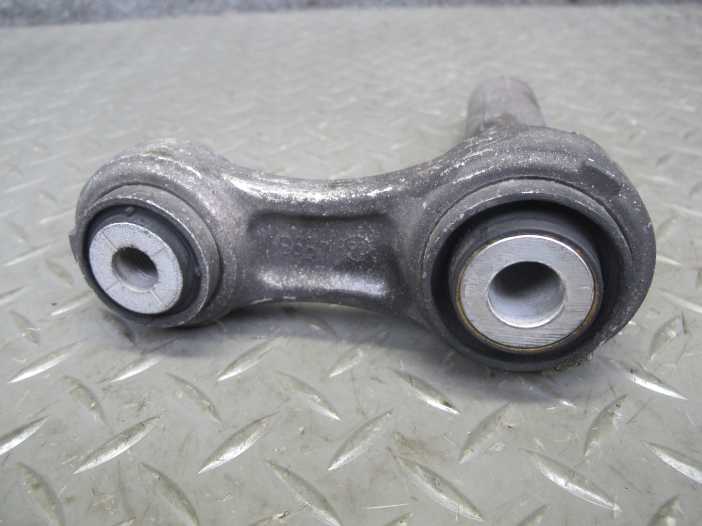 2006-2007 BMW E63 E64 Rear Left Suspension Lower Control Arm Set