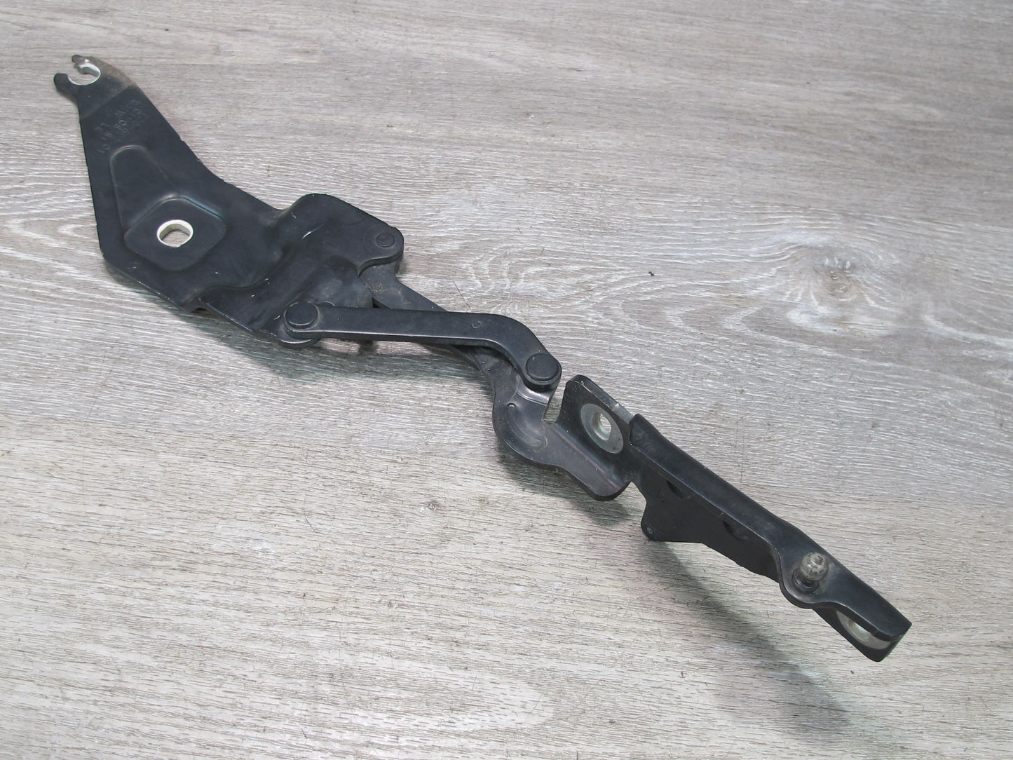 2008-2014 BMW E71 E72 X6 Front Left & Right Hood Bonnet Hinge Support Set of 2
