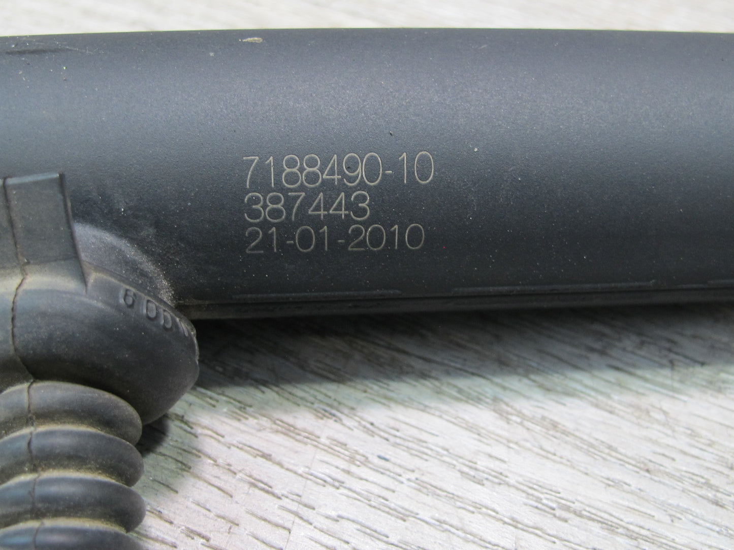 2008-2010 BMW E71 E72 X6 Rear Left Electric Trunk Hatch Opening Shock Strut Set