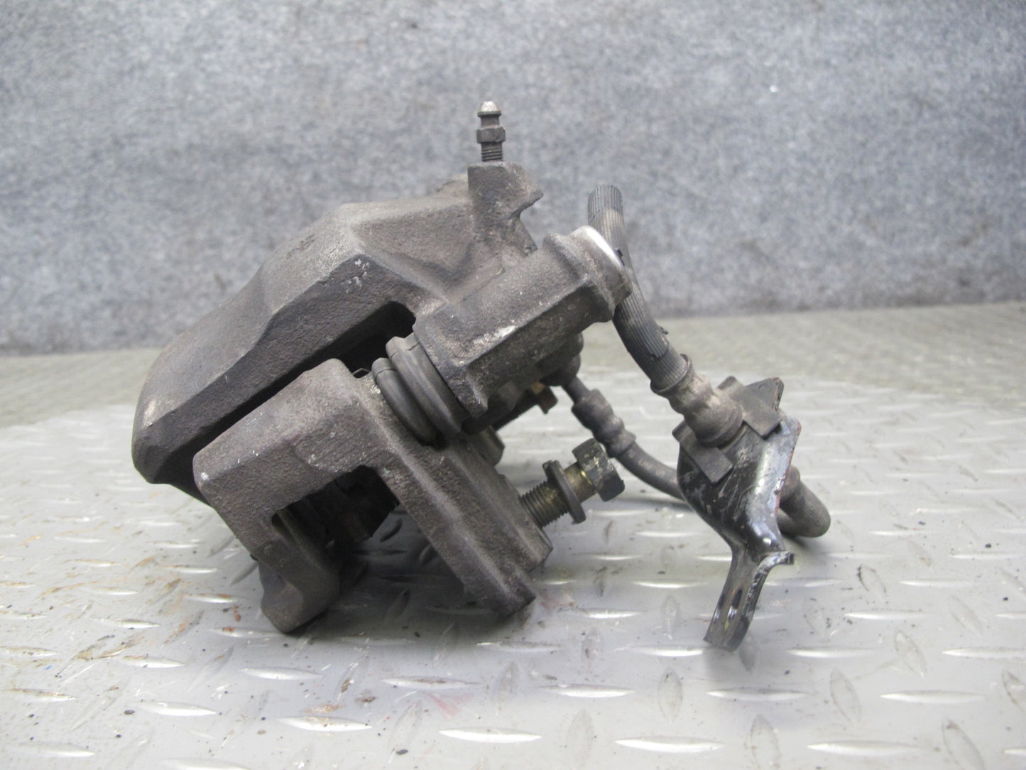 86-90 Toyota Supra MK3 Set of 2 Front Left & Right Brake Caliper 106K Miles OEM