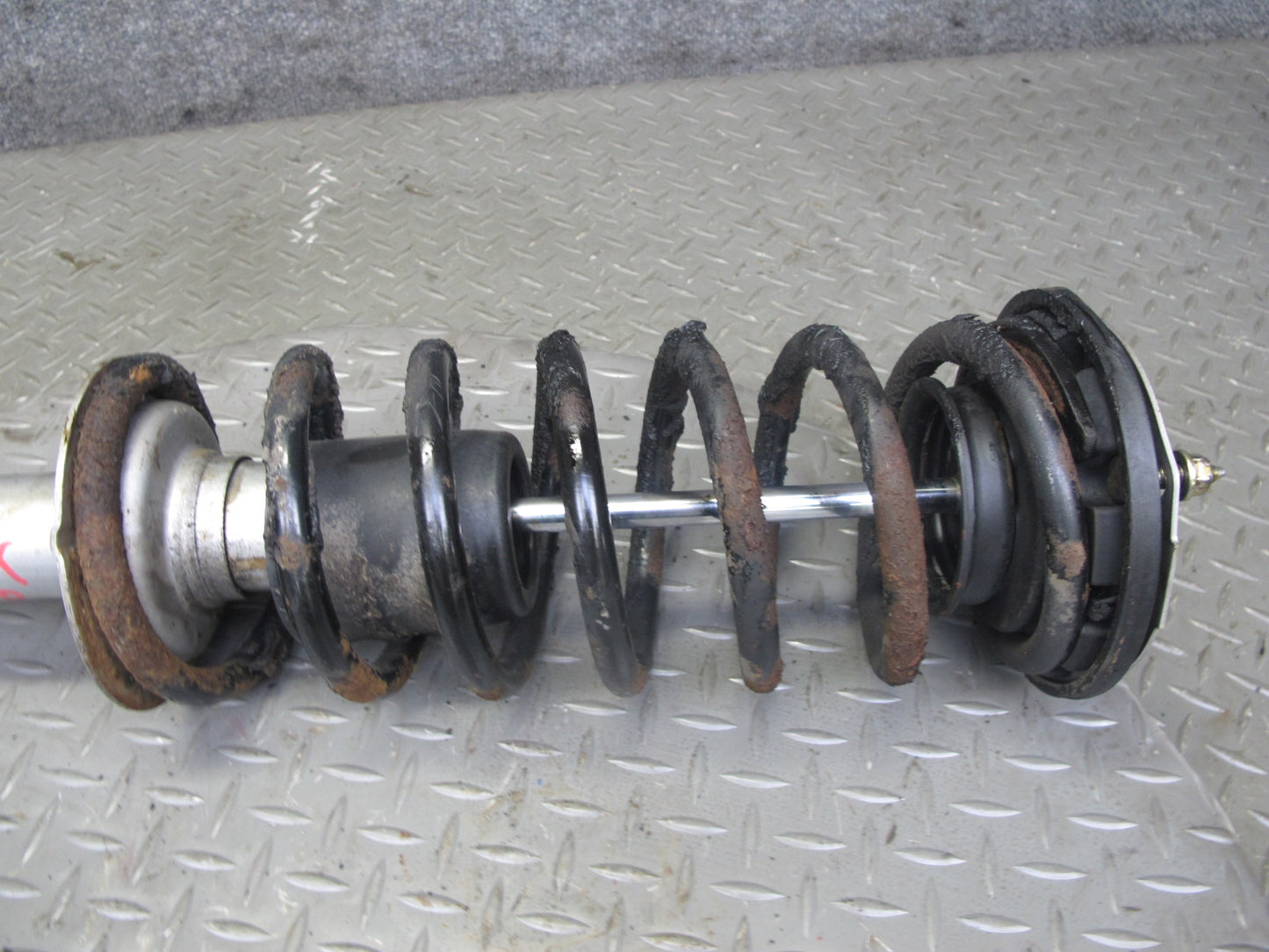 87-88 Toyota Supra MK3 NA KYB GR-2 Rear Left & Right Strut Shock Absorber Set