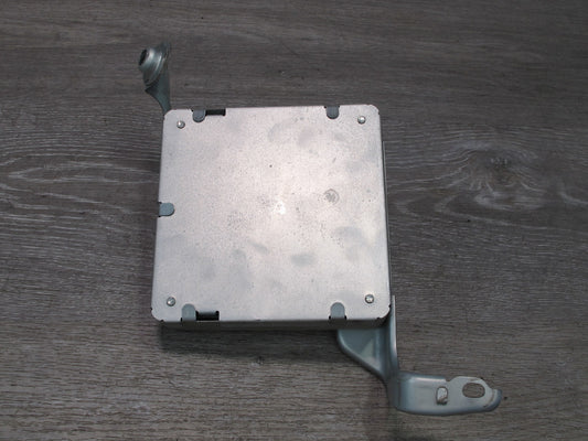 2003-2005 Lexus UZJ100L LX470 Suspension Control Computer Module 89290-60040