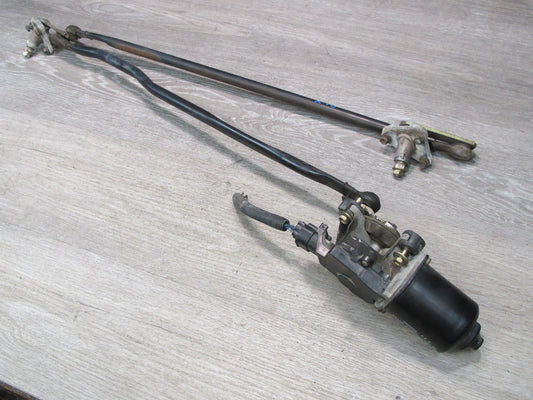 98-07 Lexus UZJ100L LX470 Front Windshield Wiper Transmission Linkage W/ Motor