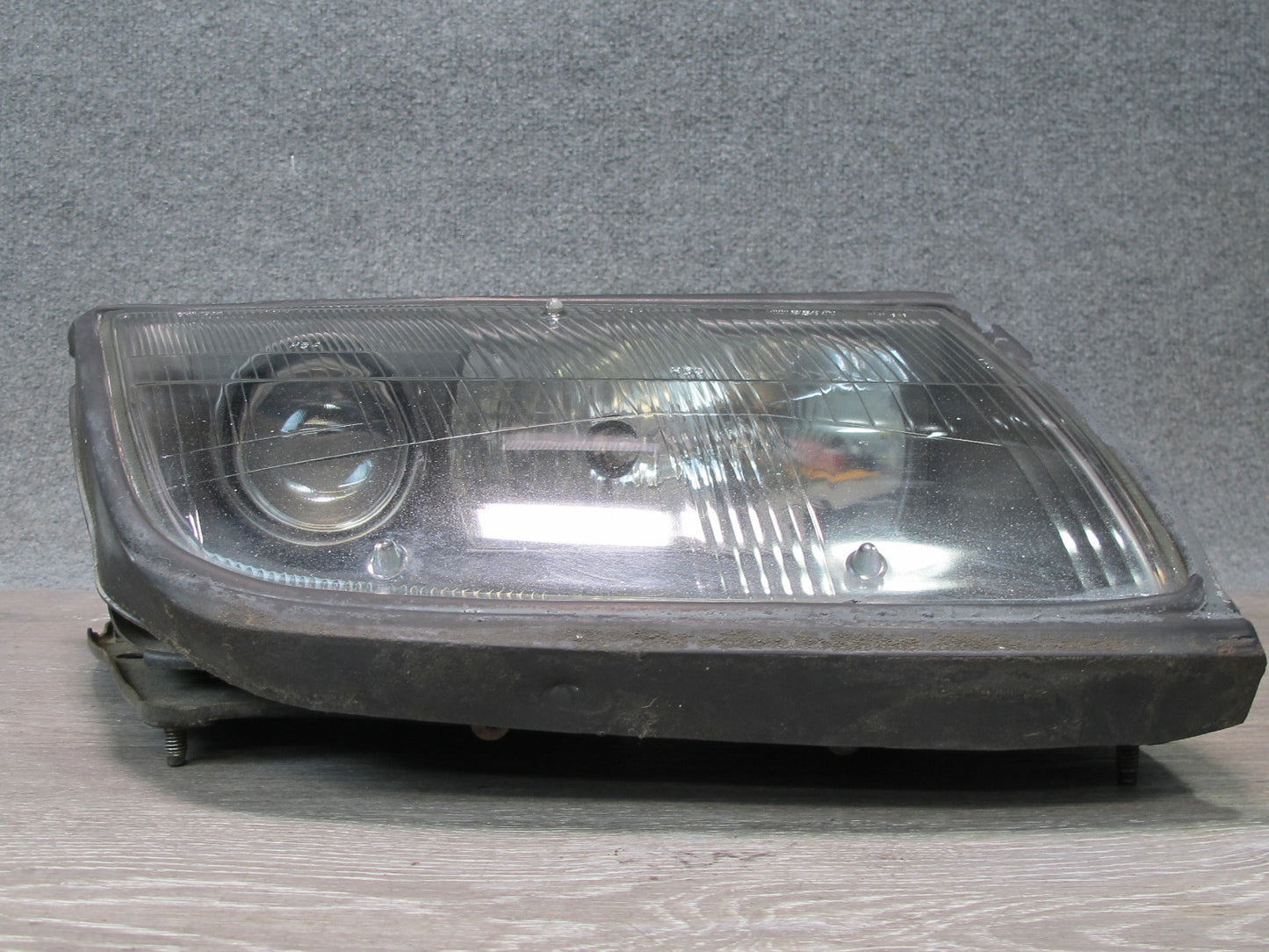 90-96 Nissan Z32 300ZX Front Right Halogen Headlight Lamp