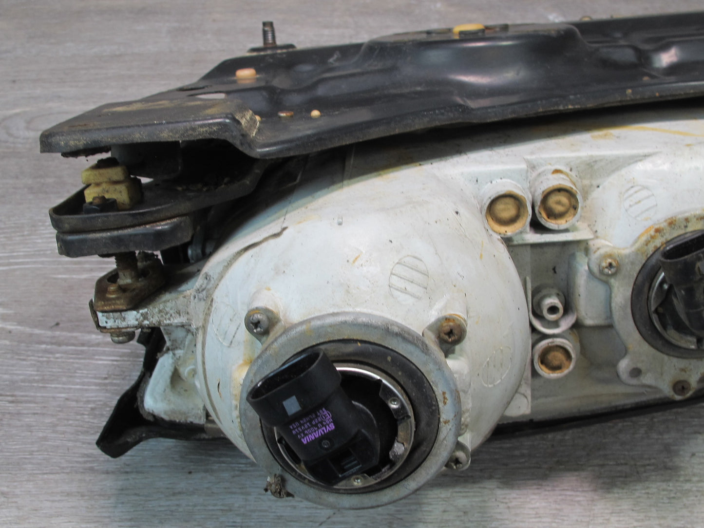 90-96 Nissan Z32 300ZX Front Right Halogen Headlight Lamp