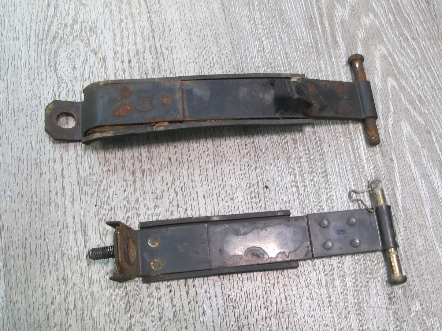 85-89 Toyota MR2 AW15 Fuel Gas Tank Bracket Mount Strap Set OEM