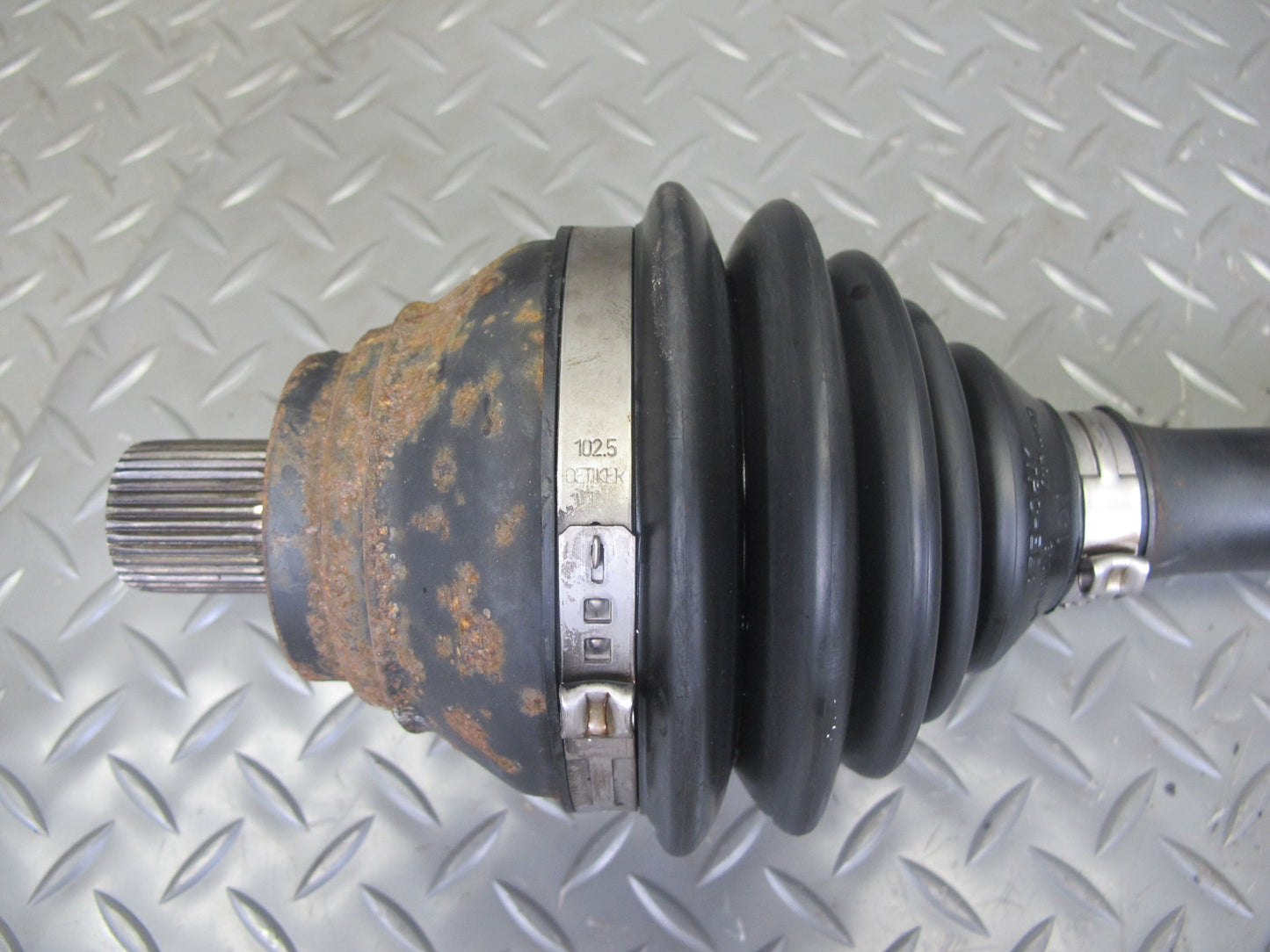 2008 Volkswagen VW Golf R32 MK5 VR6 A/T Front Left Axle Half Shaft OEM