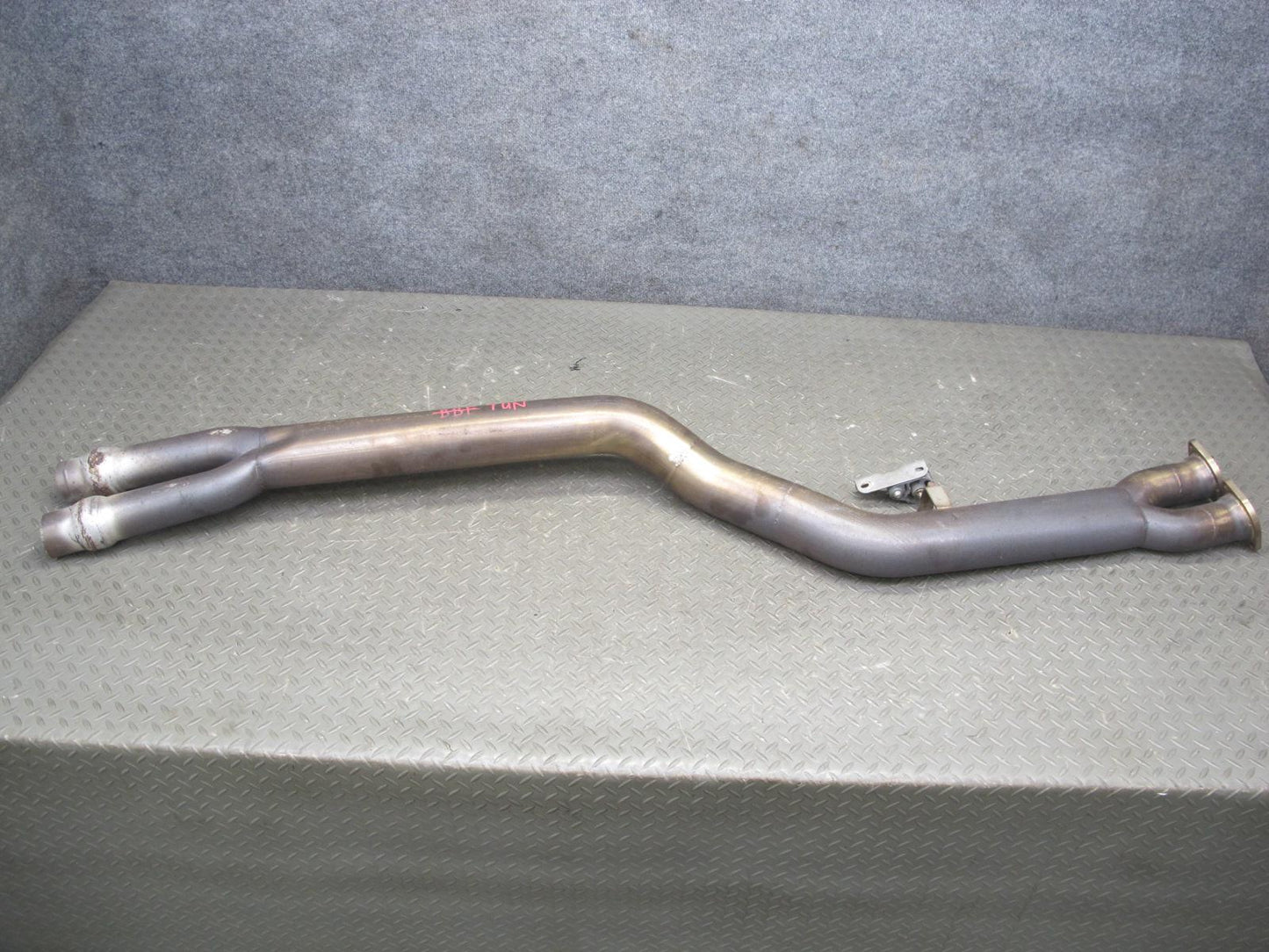 15-20 BMW F80 F82 M3 M4 S55 Center H Exhaust Pipe Active Autowerke