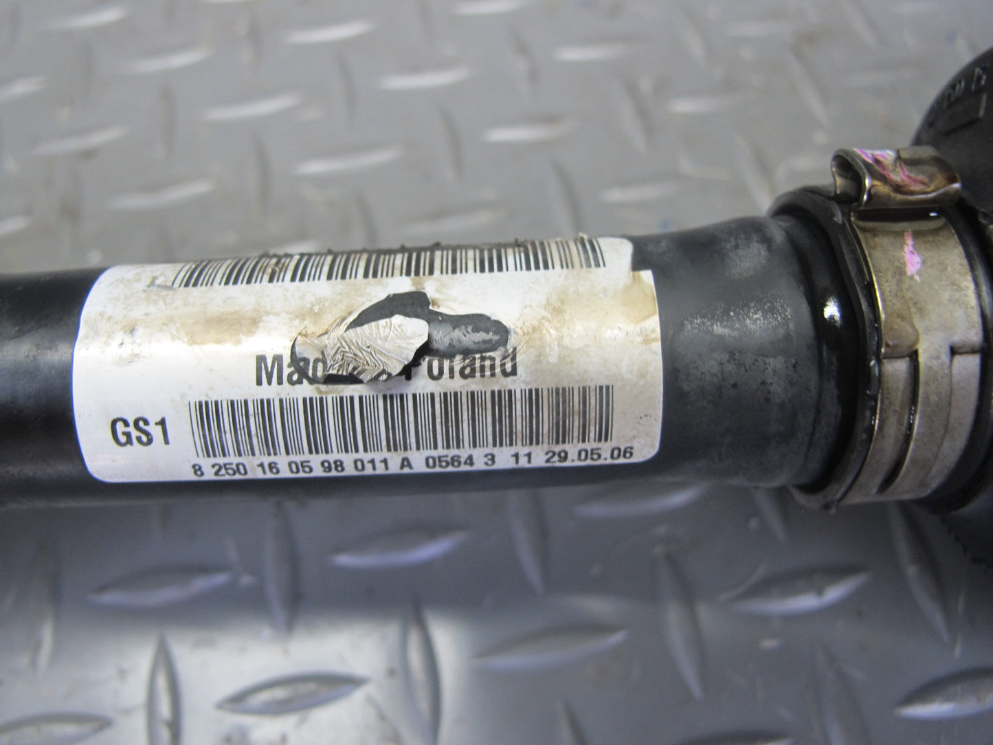 2006 Porsche Cayenne Turbo S 955 Front Right Suspension Axle Shaft