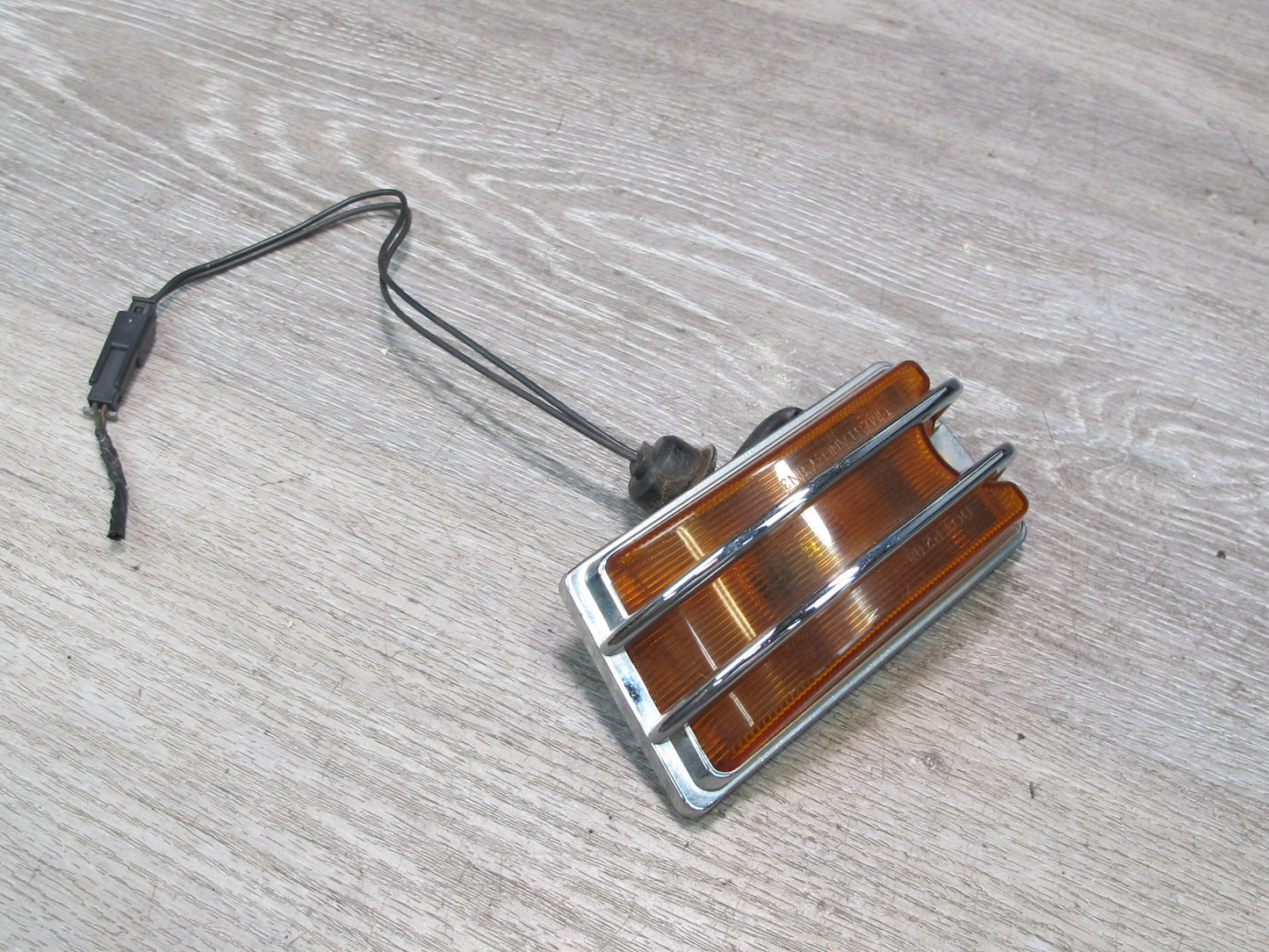 2003-2009 Hummer H2 Front Roof Clearance Marker Light Lamp Set of 2