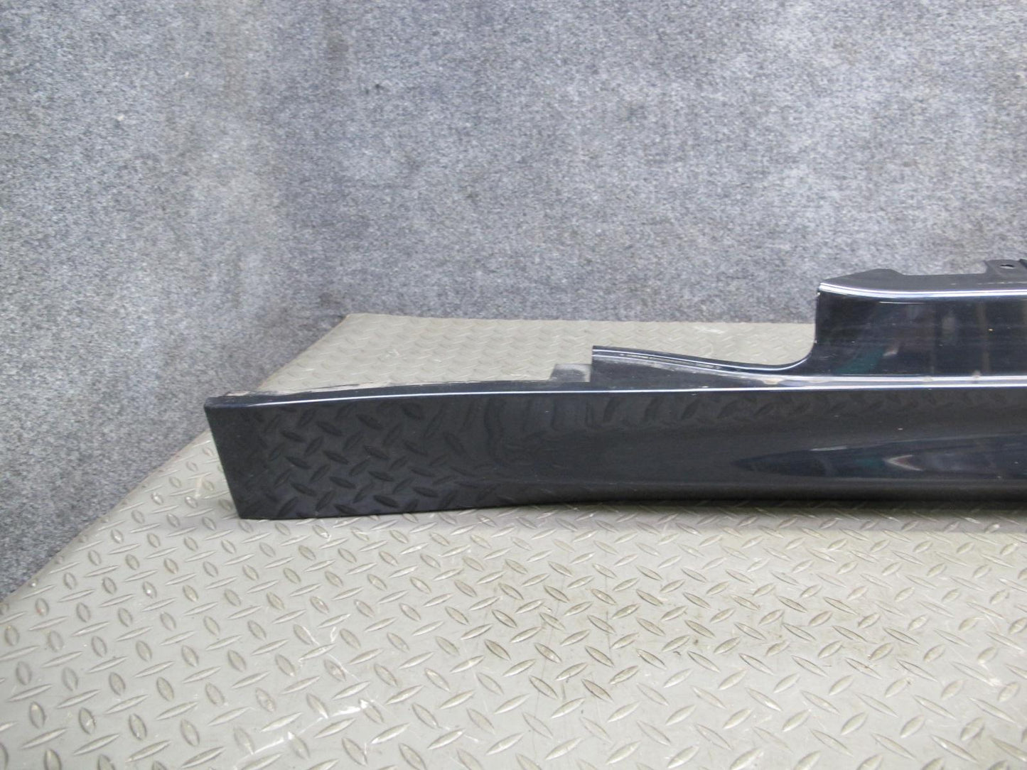 2015-2020 BMW F82 M4 Left Driver Side Skirt Rocker Panel Molding Trim