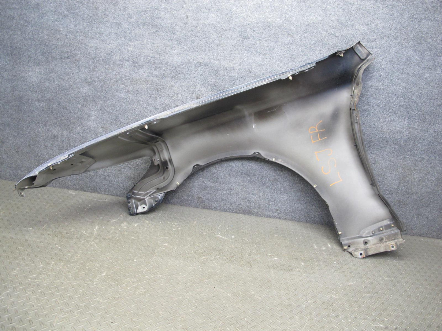07-12 Lexus UVF46L LS600h LS460 Front Right Fender Shell Panel Obsidian OEM