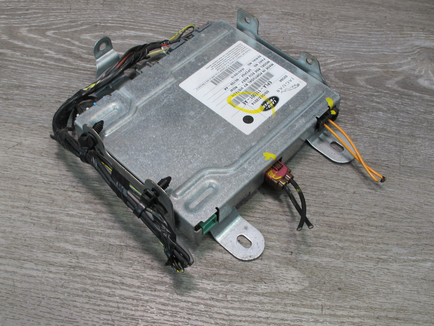 2013-2022 Land Range Rover L405 Rear Entertainment Media System Control Module