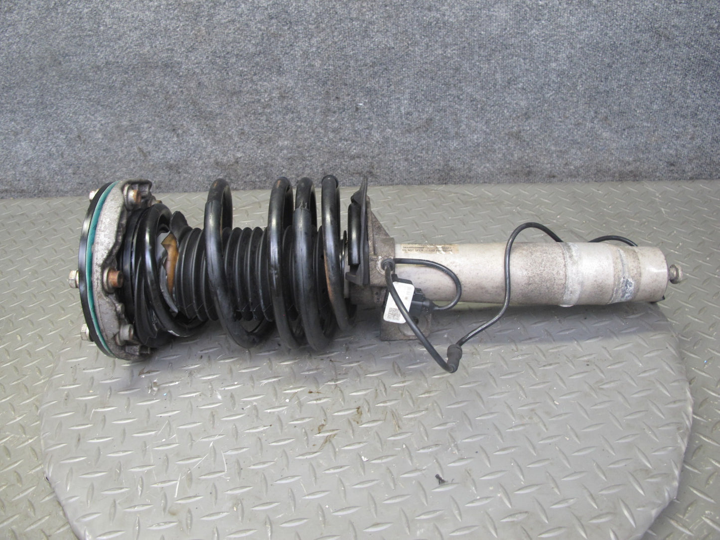 2015-2020 BMW F82 F83 M4 Front EDC Strut Shock Absorber & Rear Coil Spring Set