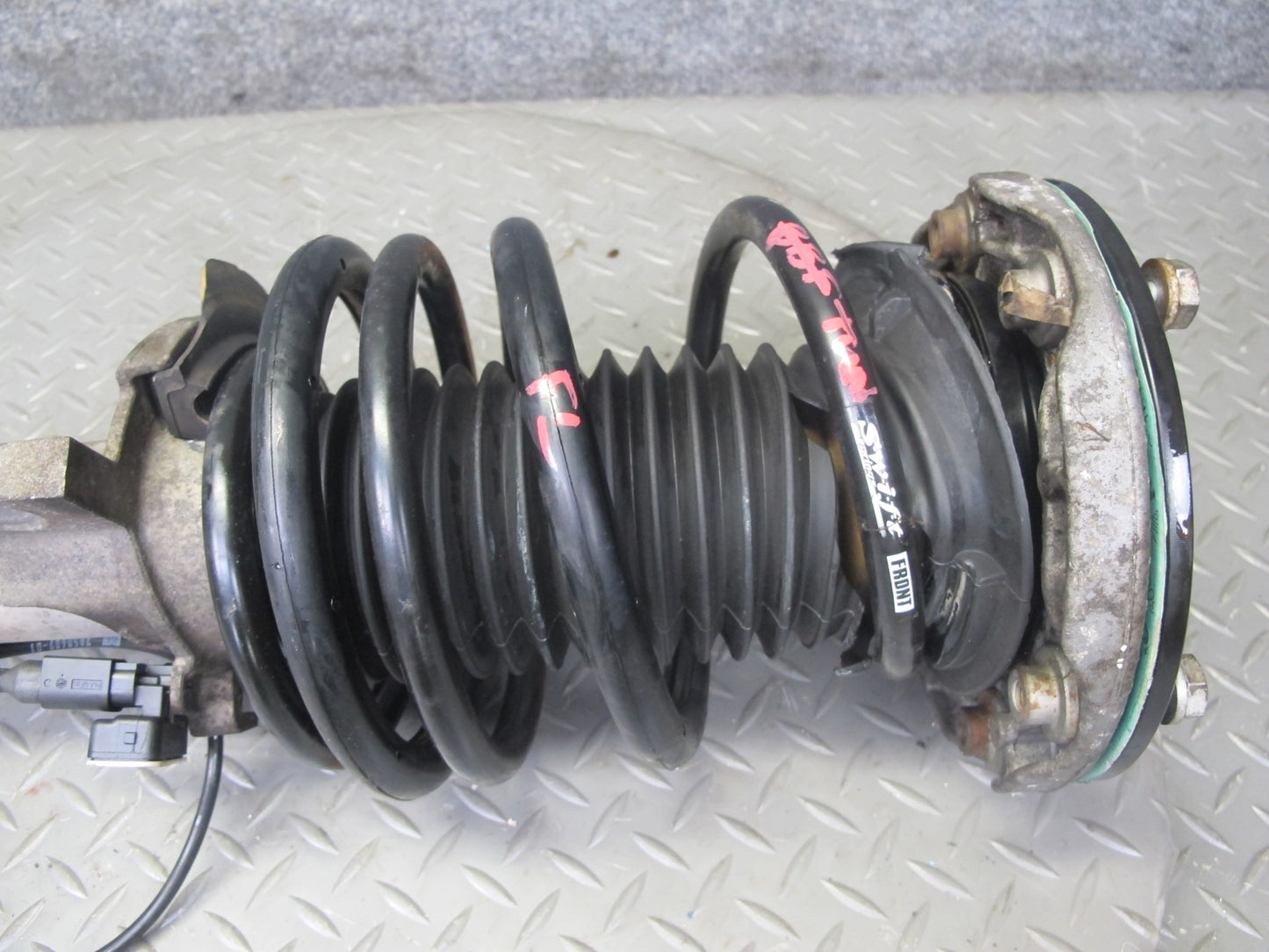 2015-2020 BMW F82 F83 M4 Front EDC Strut Shock Absorber & Rear Coil Spring Set