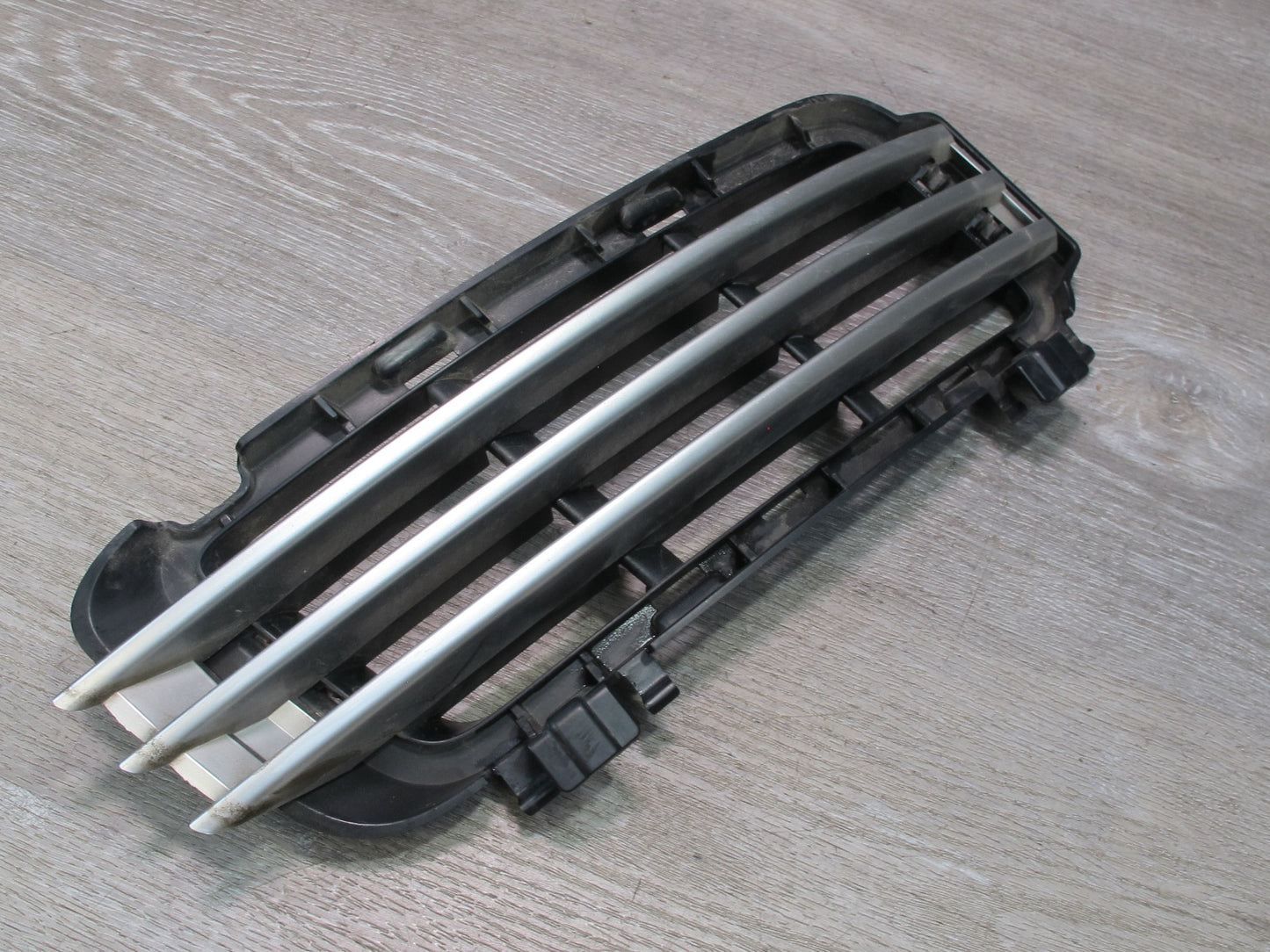 2013-2022 Land Range Rover L405 Front Bumper Left & Right Grille Insert Set of 2