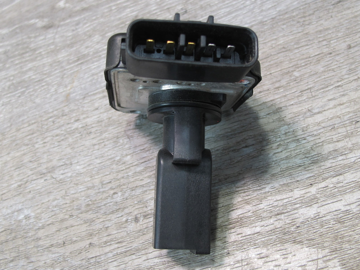 1998-2005 Lexus UZJ100L LX470 MAF Intake Mass Air Flow Meter Sensor 22204-75020