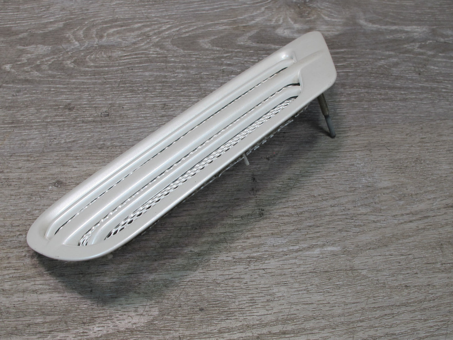 1998-2007 Lexus UZJ100L LX470 Rear Left Right Quarter Vent Trim Grille White Set