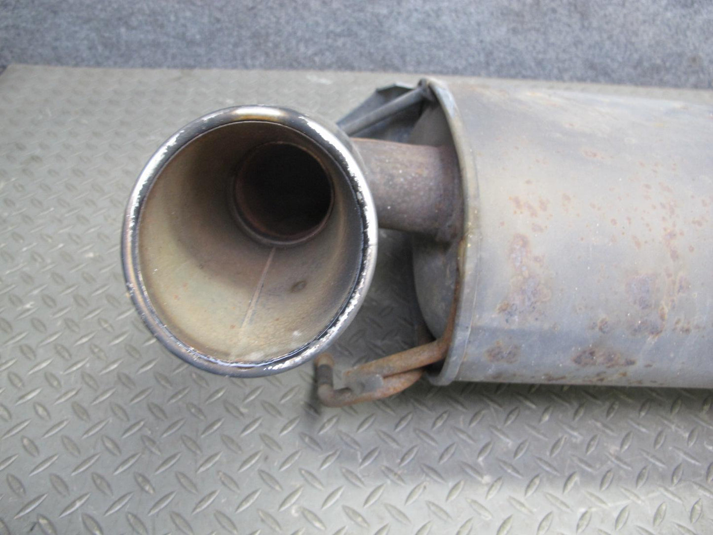 07-09 Nissan 350Z Z33 Convertible VQ35HR Rear Exhaust Muffler 20100-CD700 OEM