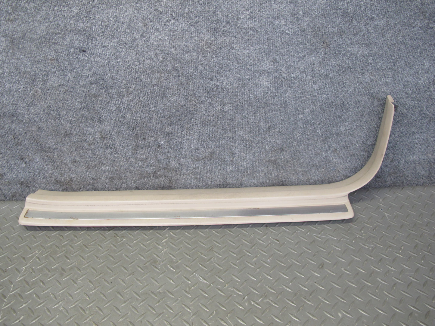95-97 Lexus LS400 Set of 4 Front & Rear Door Scuff Sill Plate Trim Panel OEM