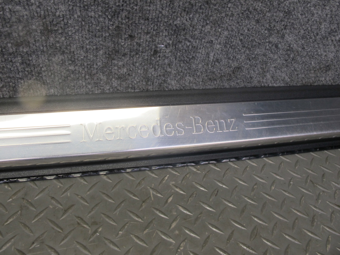 12-20 Mercedes R172 SLK SLC Left Right Side Door Sill Scuff Step Trim Panel Set
