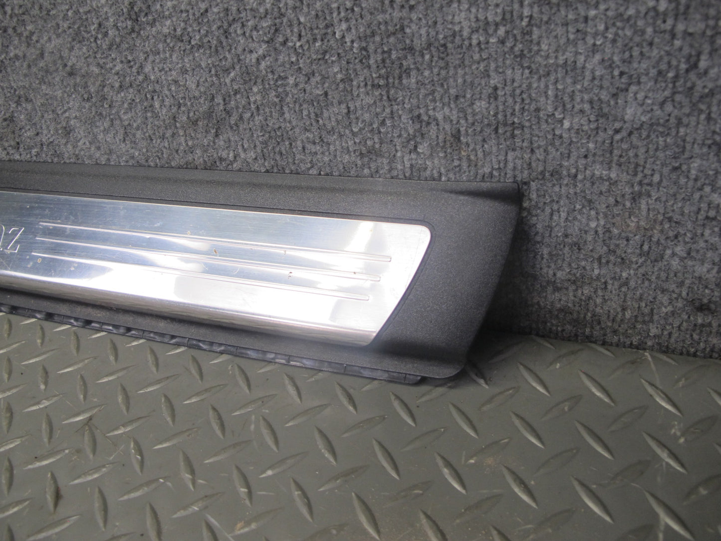 12-20 Mercedes R172 SLK SLC Left Right Side Door Sill Scuff Step Trim Panel Set