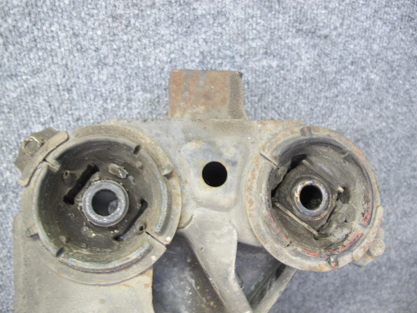 86-92 Toyota Supra MK3 Rear Suspension Subframe Crossmember OEM