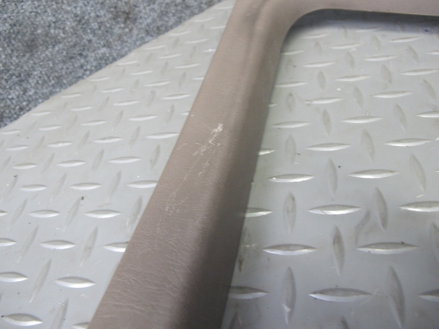 95-00 Lexus UCF20L LS400 Set of 2 Front Door Window Frame Trim Cover Panel OEM