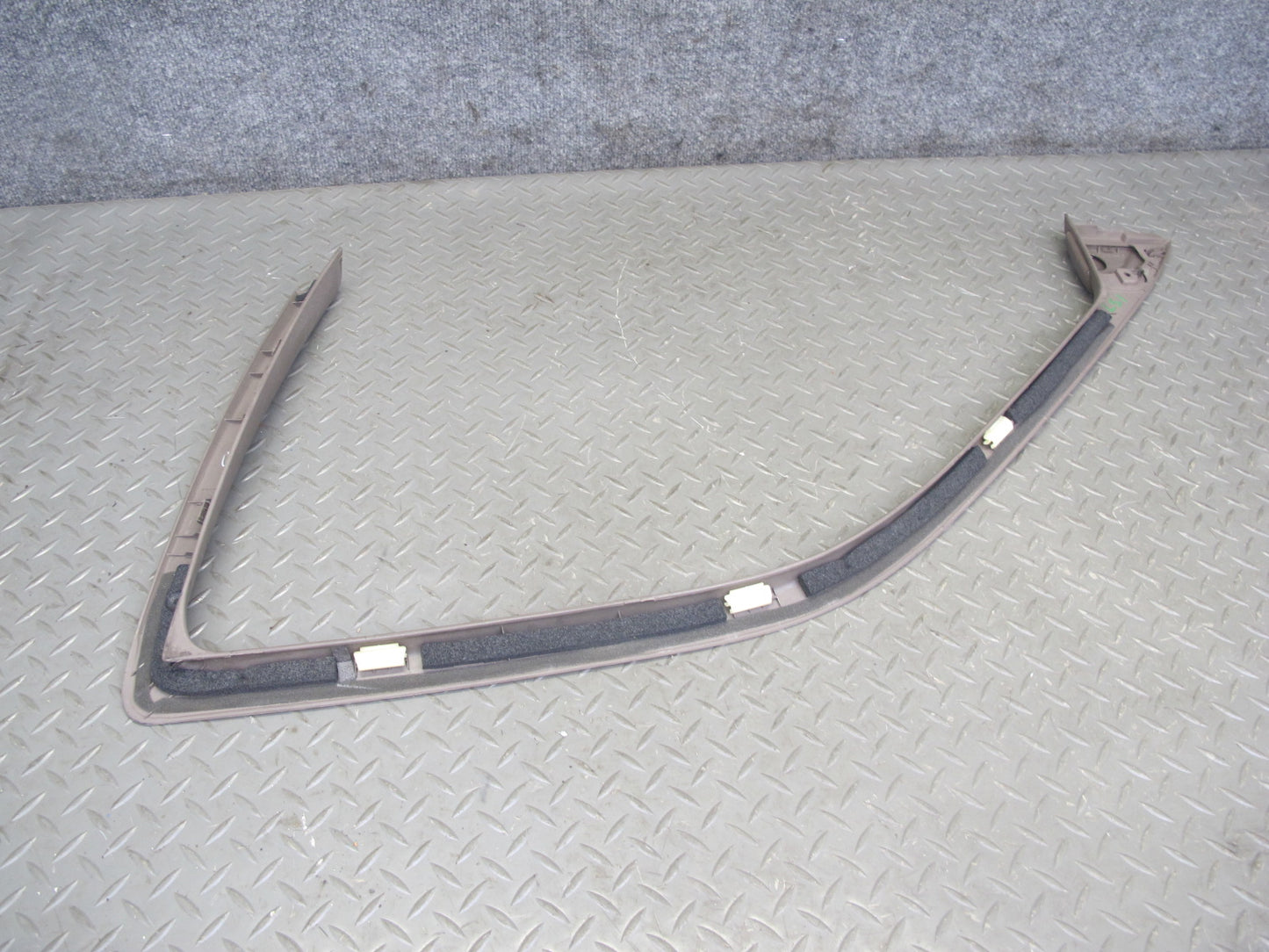 95-00 Lexus UCF20L LS400 Set of 2 Front Door Window Frame Trim Cover Panel OEM