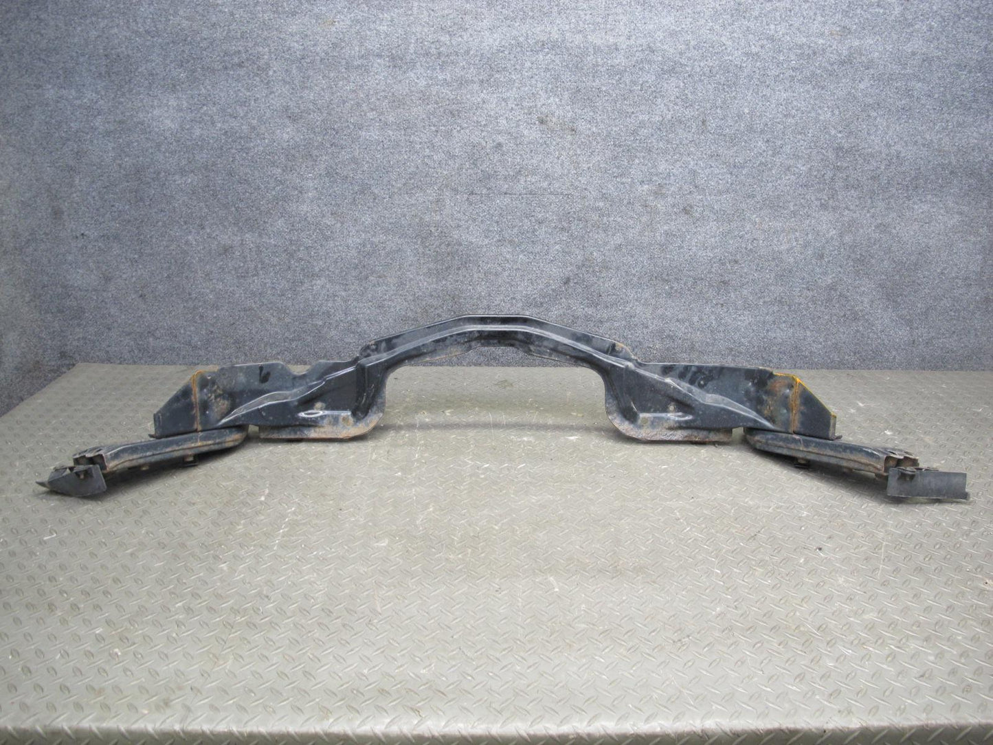 07-09 Nissan 350Z Z33 Conv Rear Fuel Tank Crossmember w Stay Brakets Assy OEM