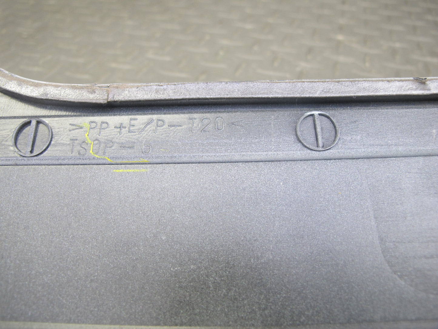 2003-2007 Lexus UZJ100L LX470 Rear Lower Gate Trim Molding Cover 75801-594W0