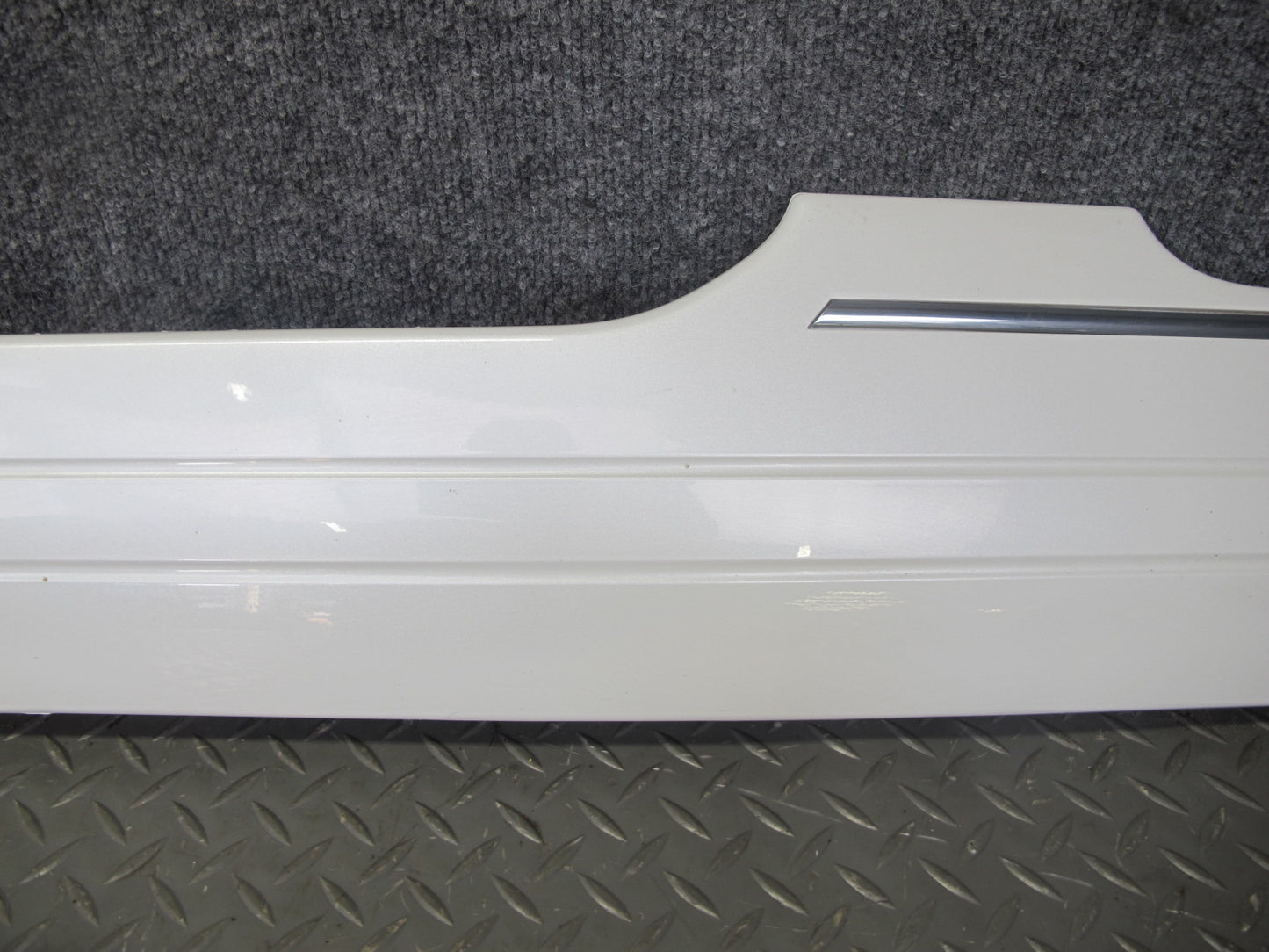 2003-2007 Lexus UZJ100L LX470 Rear Lower Gate Trim Molding Cover 75801-594W0