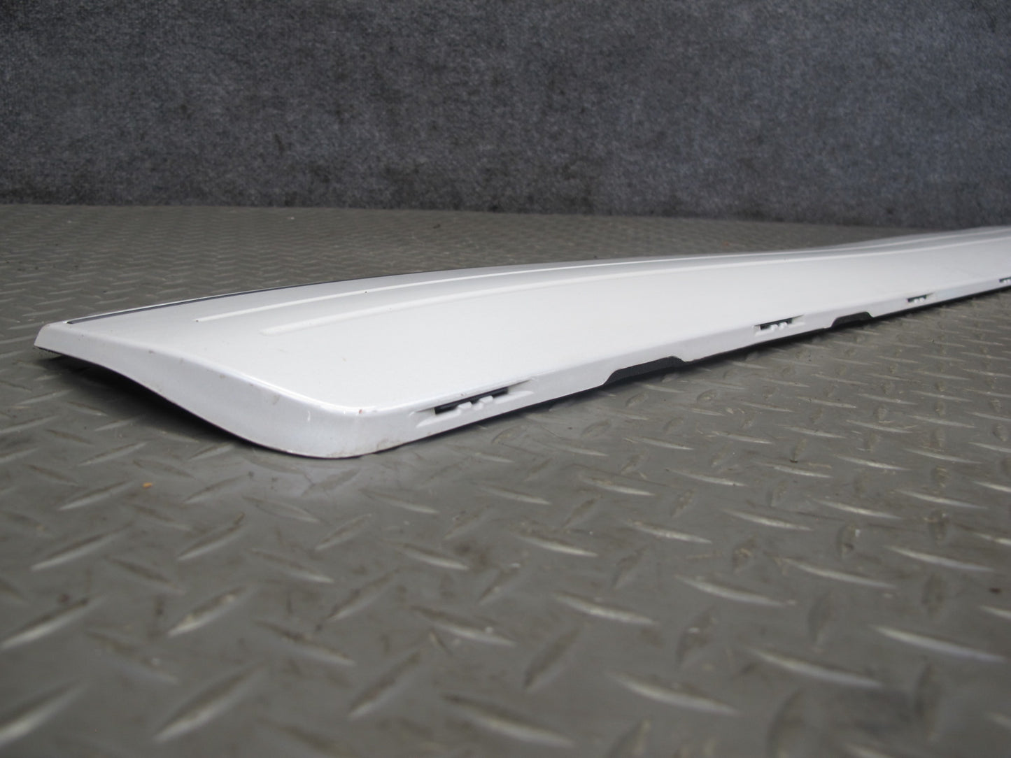 2003-2007 Lexus UZJ100L LX470 Rear Lower Gate Trim Molding Cover 75801-594W0