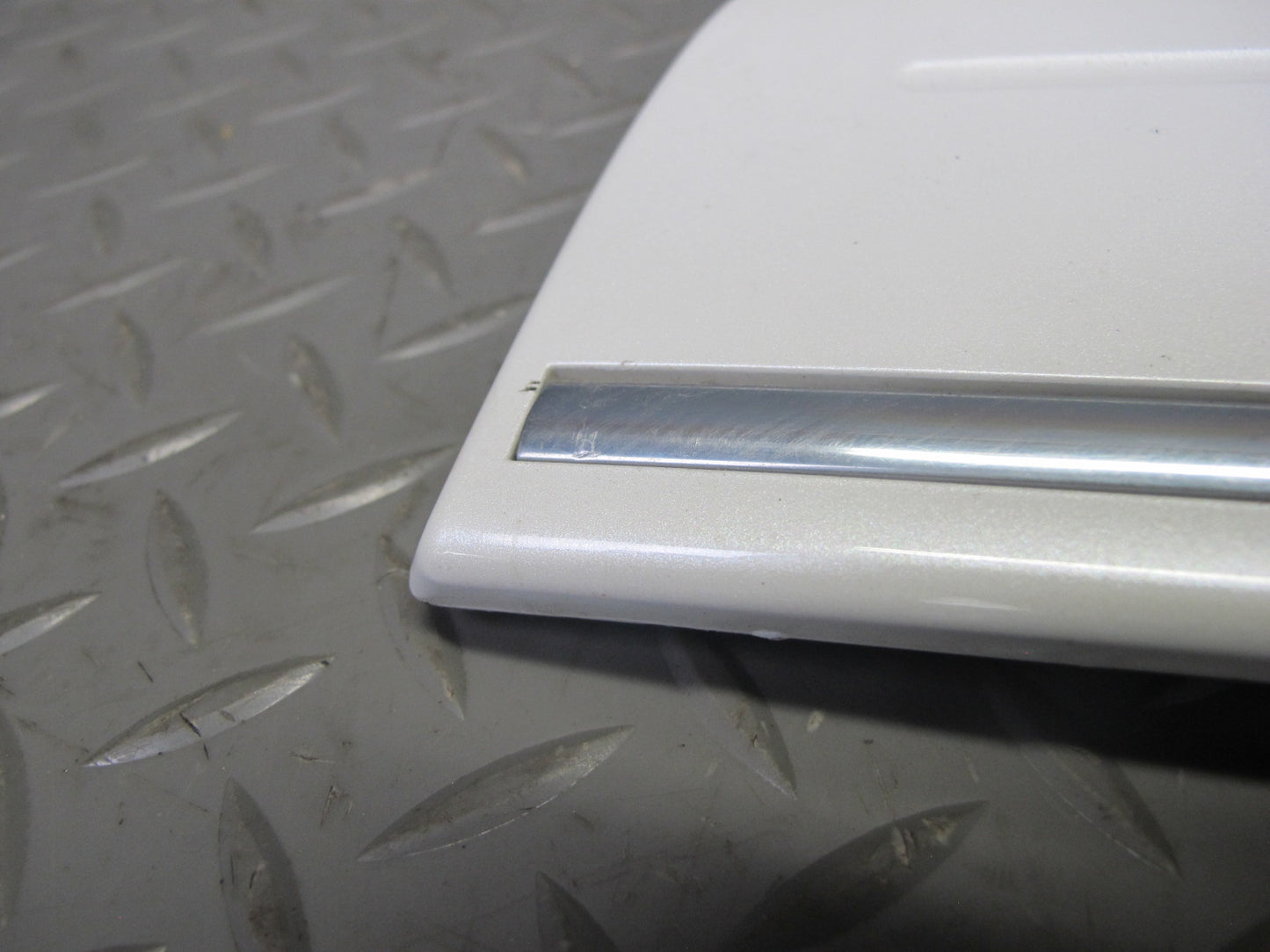 2003-2007 Lexus UZJ100L LX470 Rear Lower Gate Trim Molding Cover 75801-594W0