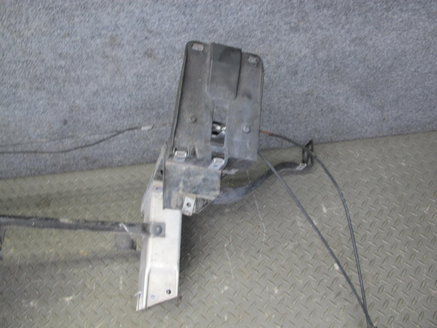 2006-2010 BMW E63 E64 Front Radiator Core Support Mount w Reinforcement Brackets
