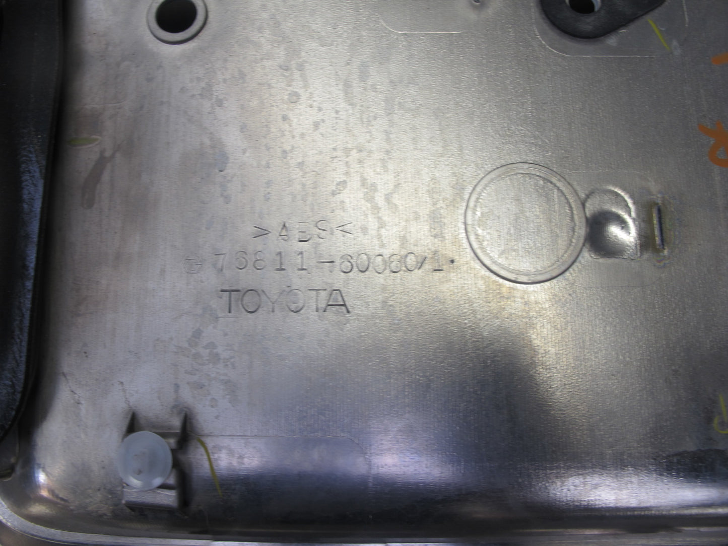2003-2007 Lexus UZJ100L LX470 Rear Trunk Lid Tailgate License Plate Trim Panel