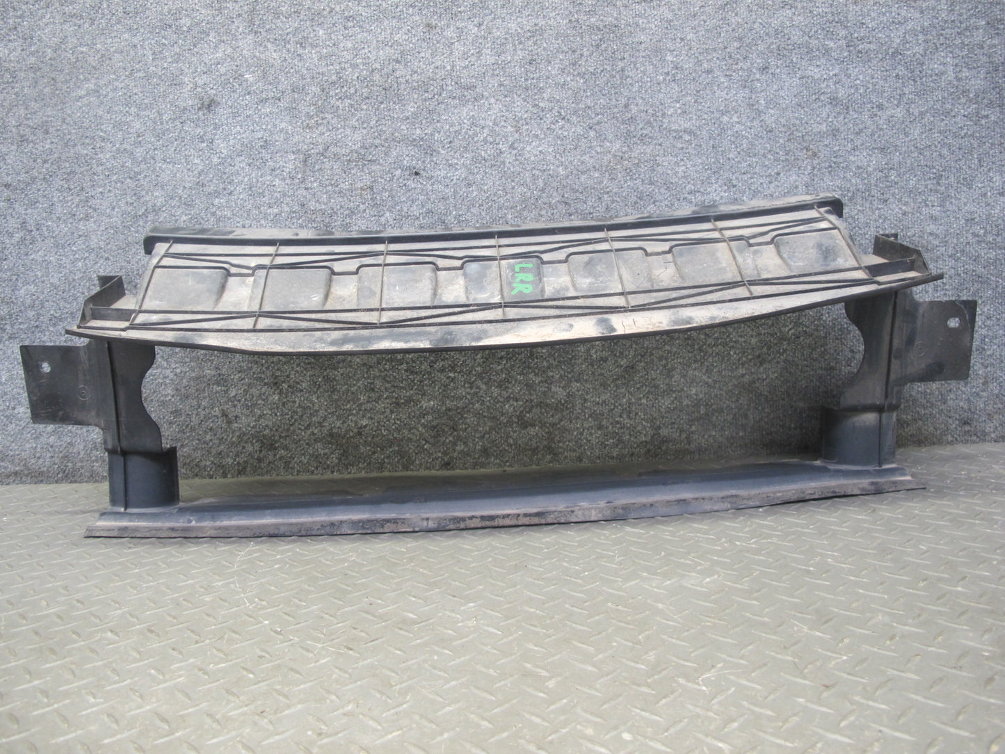 2013-2022 Land Range Rover L405 Front Radiator Air Deflector Guide Duct