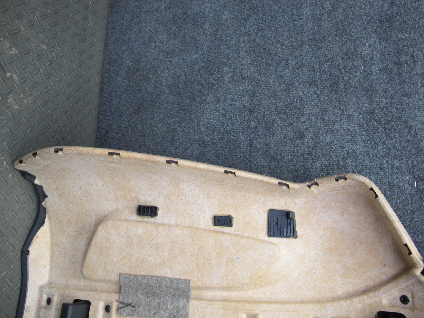 2015-2017 BMW F82 M4 Front Left Seat Back Trim Cover Panel 8058319