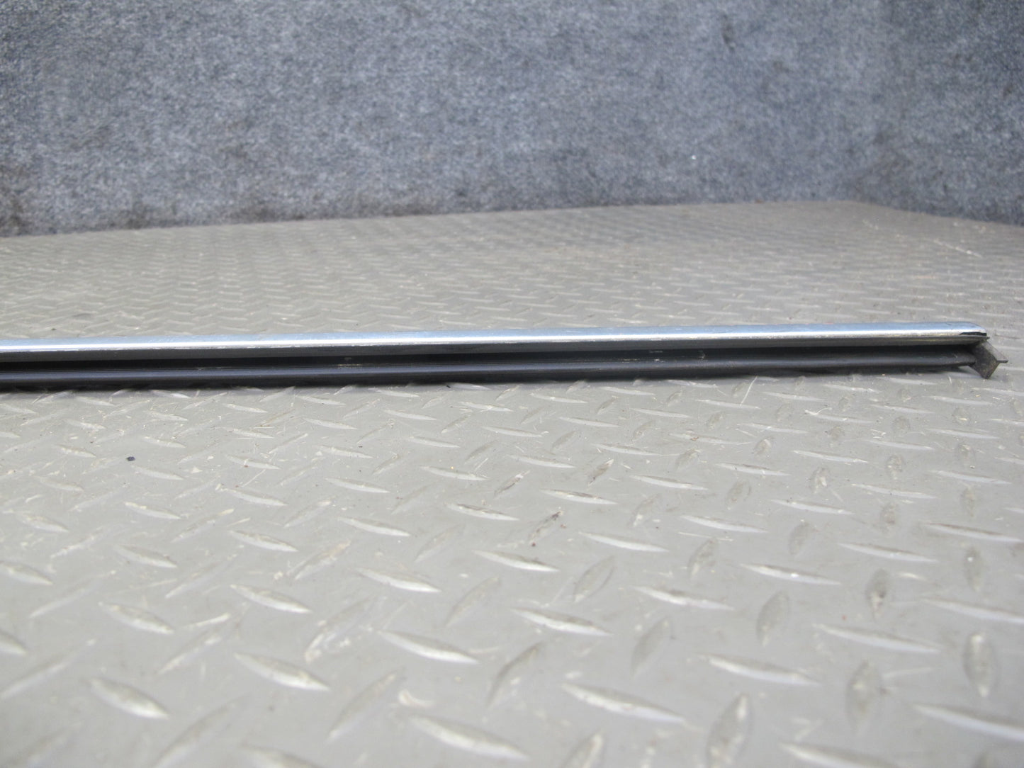 07-13 Mercedes W221 Right Front & Rear Door Window Molding Weatherstrip Set OEM