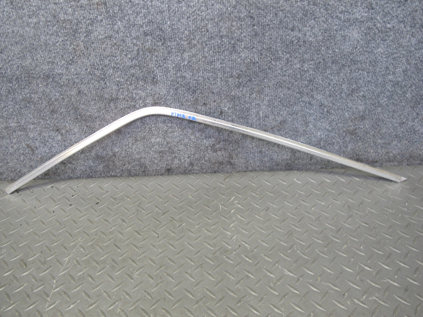 75-85 Mercedes W123 Front Right Door Chrome Trim Cover Molding Set OEM