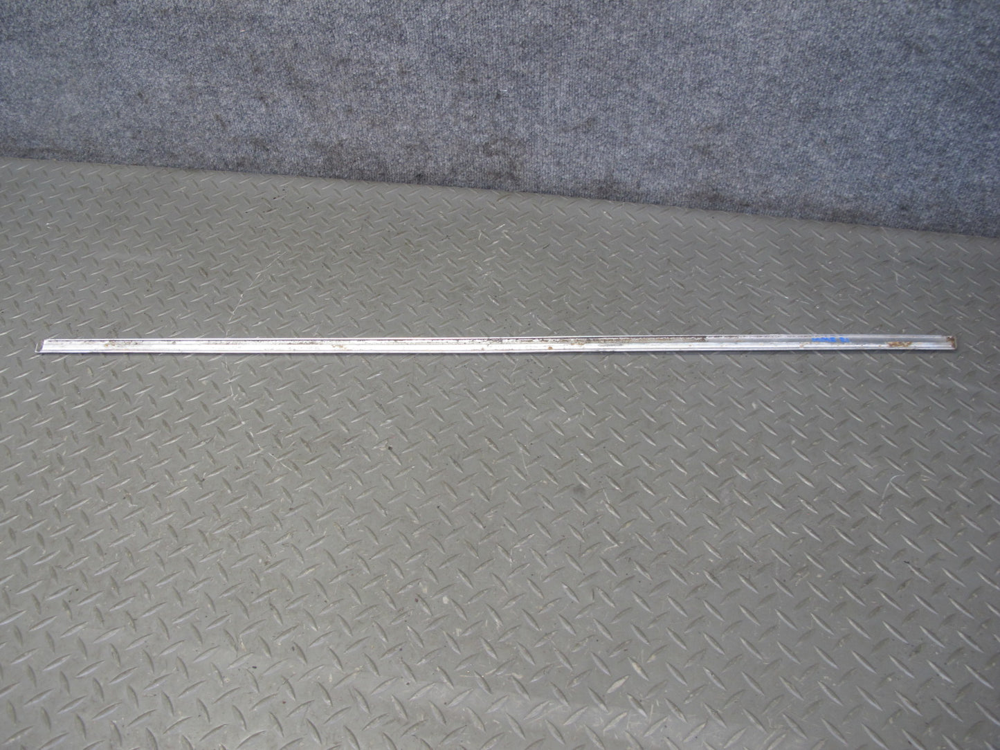 75-85 Mercedes W123 Rear Left Door Chrome Trim Cover Molding Set OEM