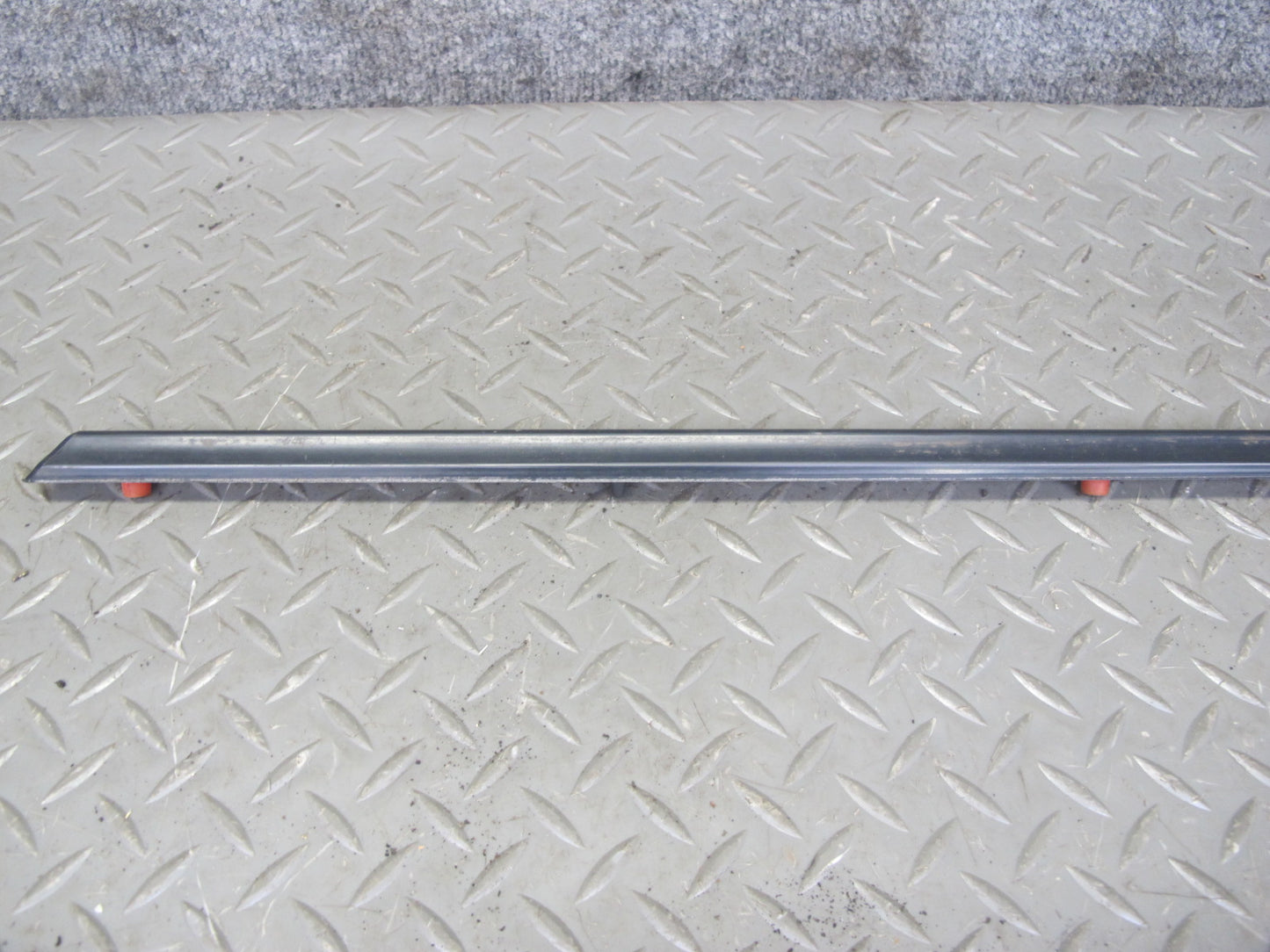 75-85 Mercedes W123 Front Left Door Chrome Trim Cover Molding Set OEM